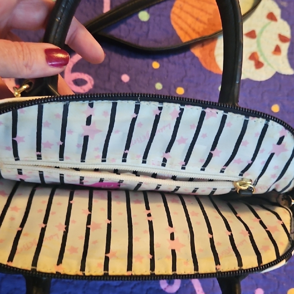 EUC Betsy Johnson Bag - Picture 4 of 7